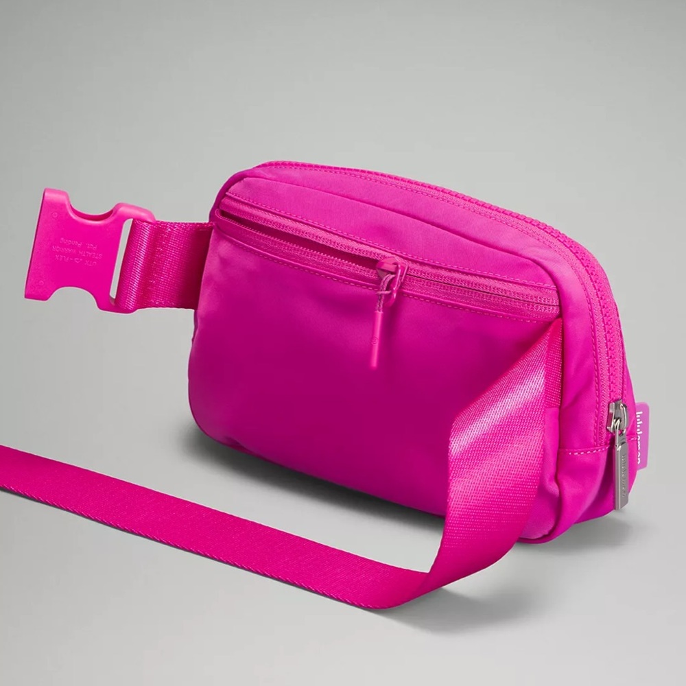 Lululemon SONIC PINK Everywhere Belt Bag 1L - Picture 11 of 13